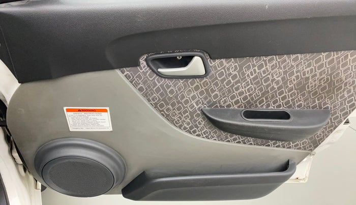 2017 Maruti Alto 800 LXI CNG, CNG, Manual, 72,370 km, Driver Side Door Panels Control