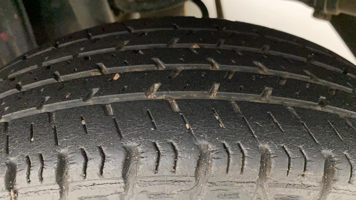 2011 Maruti Alto K10 VXI, Petrol, Manual, 69,606 km, Left Rear Tyre Tread