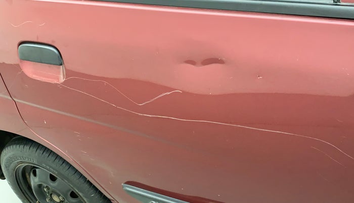 2011 Maruti Alto K10 VXI, Petrol, Manual, 69,606 km, Right rear door - Minor scratches