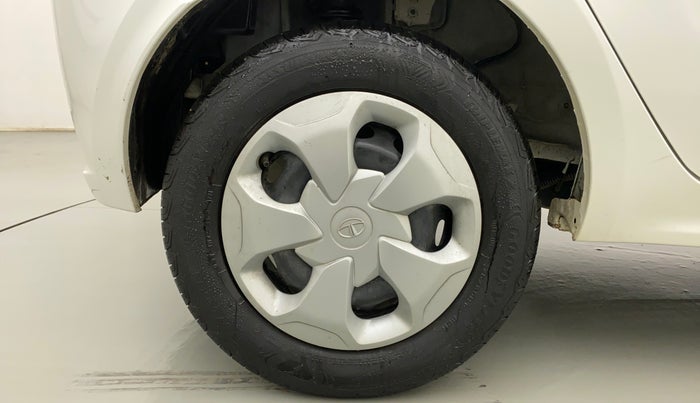 2021 Tata Tiago XT PETROL, Petrol, Manual, 7,605 km, Right Rear Wheel