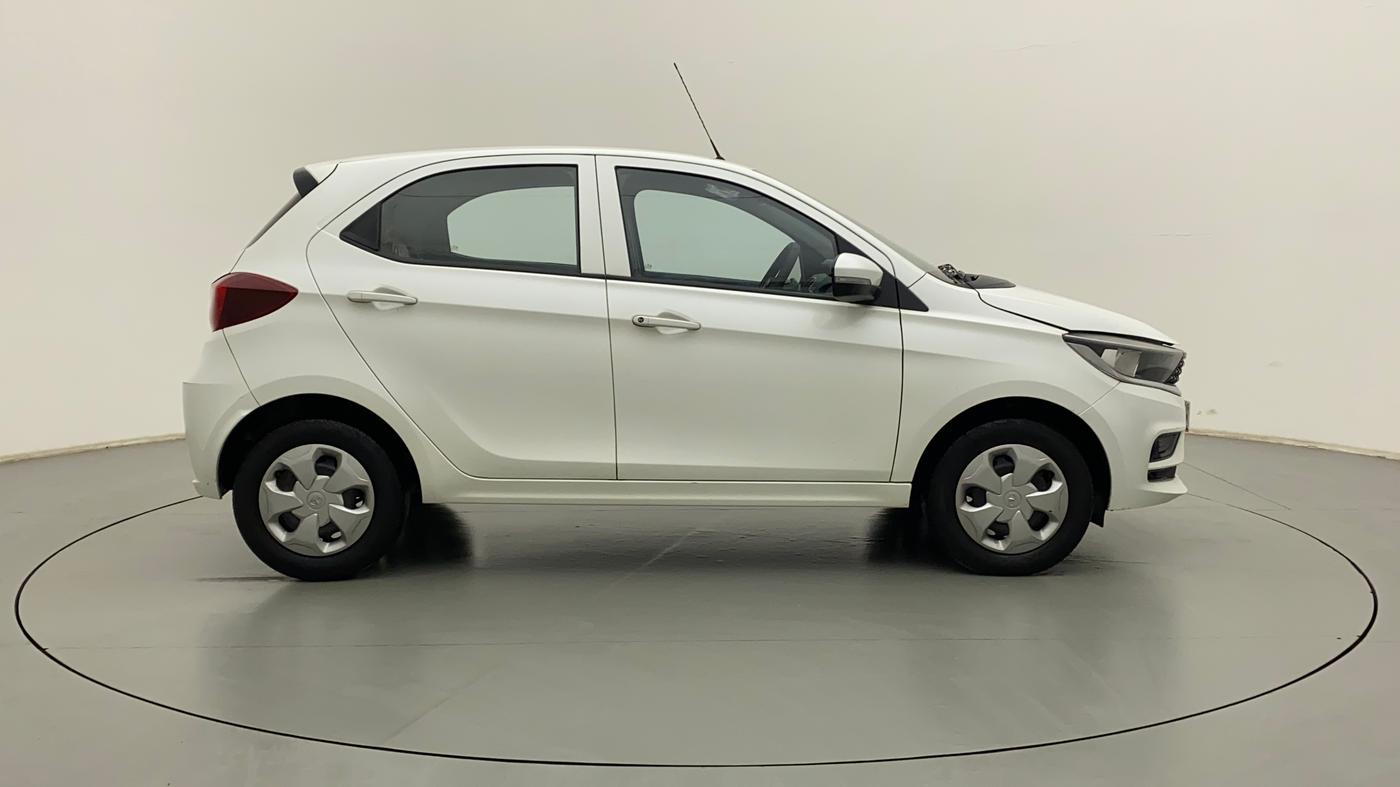 2021 Tata Tiago XT PETROL, Petrol, Manual, 7,605 km, Right Side View