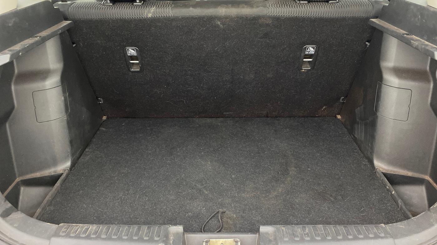 2020 Maruti Vitara Brezza VXI AT SHVS, Petrol, Automatic, 63,442 km, Boot Inside
