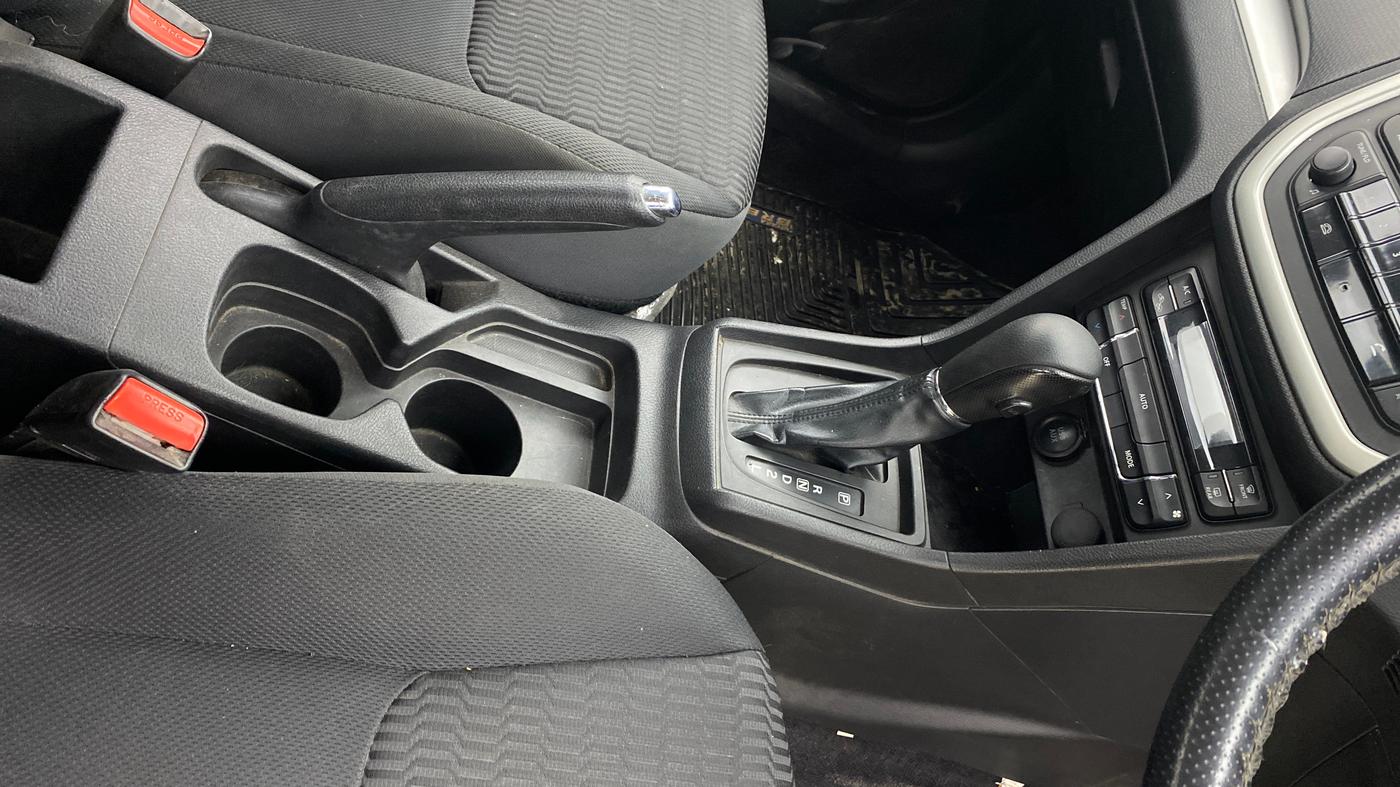 2020 Maruti Vitara Brezza VXI AT SHVS, Petrol, Automatic, 63,442 km, Gear Lever