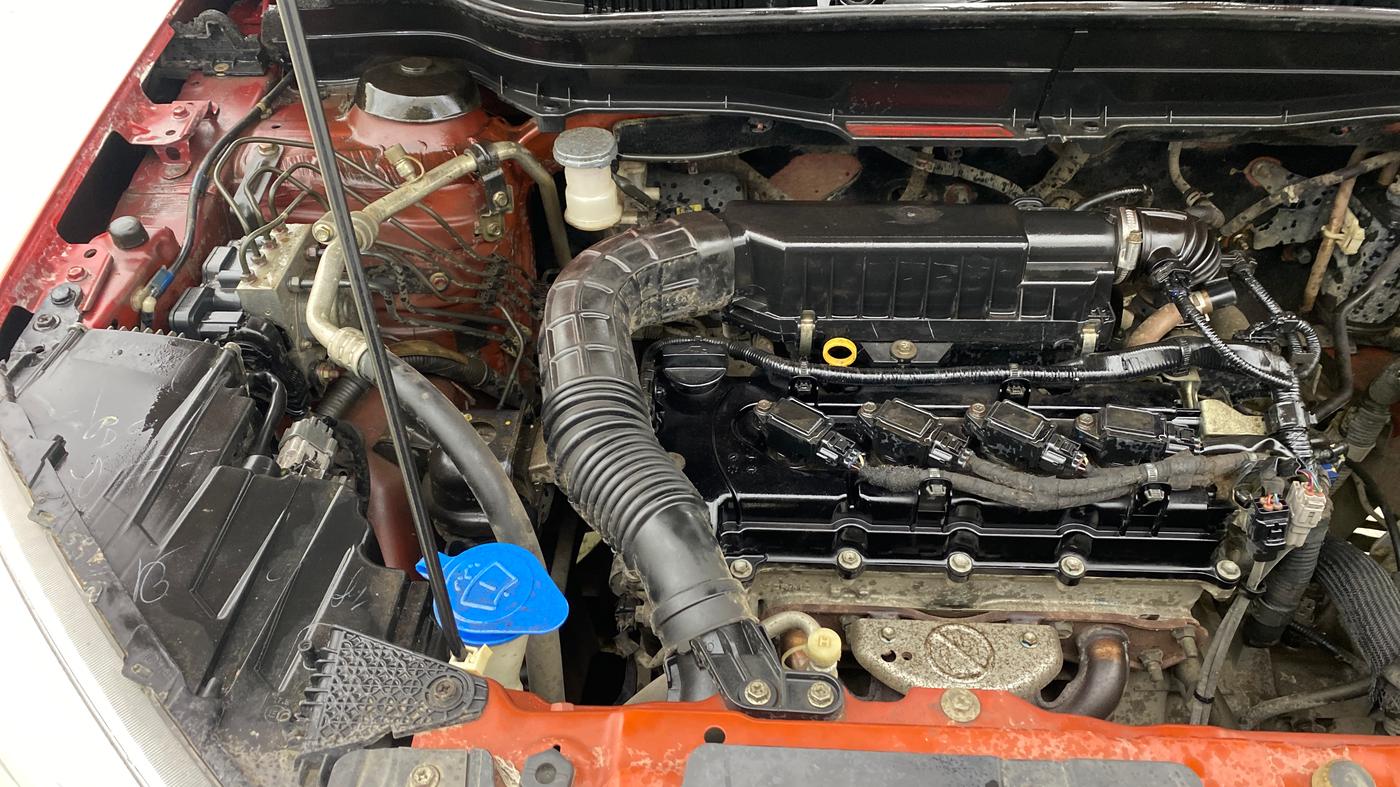 2020 Maruti Vitara Brezza VXI AT SHVS, Petrol, Automatic, 63,442 km, Engine View - Right