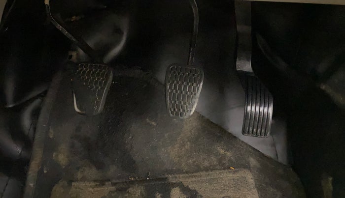 2018 Tata NEXON XZ PLUS PETROL, Petrol, Manual, 78,066 km, Pedals