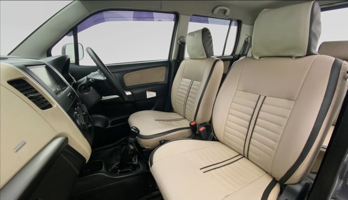 2017 Maruti Wagon R 1.0 LXI CNG, CNG, Manual, 89,038 km, Right Side Front Door Cabin
