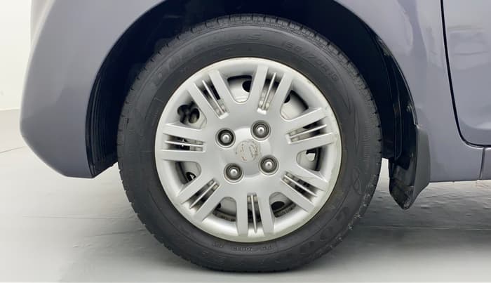 2017 Hyundai Eon ERA PLUS (O), Petrol, Manual, 23,479 km, Left Front Wheel