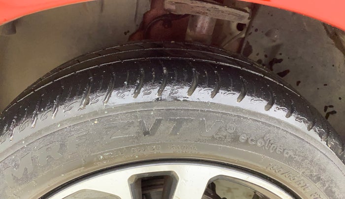 2020 Tata ALTROZ XZ PETROL, Petrol, Manual, 32,192 km, Left Front Tyre Tread