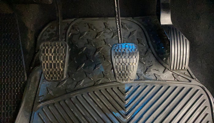 2020 Tata ALTROZ XZ PETROL, Petrol, Manual, 32,192 km, Pedals