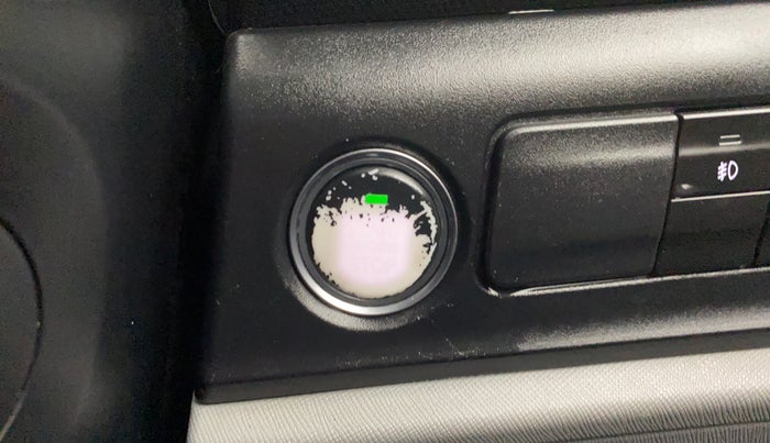 2020 Tata ALTROZ XZ PETROL, Petrol, Manual, 32,192 km, Keyless Start/ Stop Button