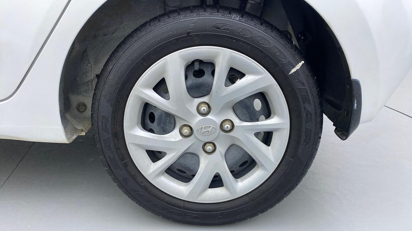 2019 Hyundai Grand i10 SPORTZ 1.2 KAPPA VTVT, Petrol, Manual, 24,748 km, Left Rear Wheel