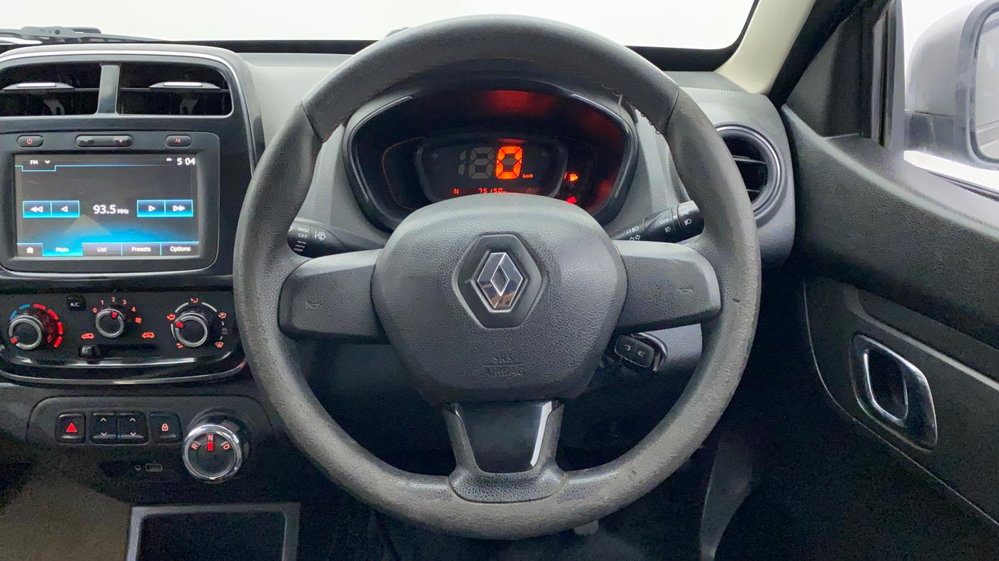 2018 Renault Kwid RXT 1.0 AMT (O), Petrol, Automatic, 75,150 km, Steering Wheel Close Up