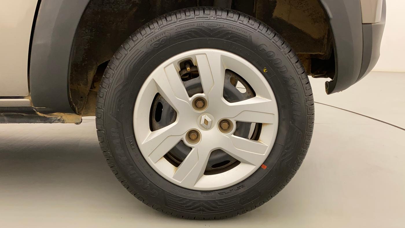 2018 Renault Kwid RXT 1.0 AMT (O), Petrol, Automatic, 75,150 km, Left Rear Wheel