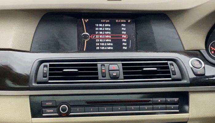 2013 BMW 5 Series 520D LUXURY LINE, Diesel, Automatic, 83,591 km, Infotainment System