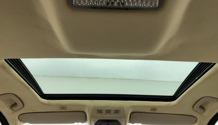 2013 BMW 5 Series 520D LUXURY LINE, Diesel, Automatic, 83,591 km, Moonroof/ Sunroof