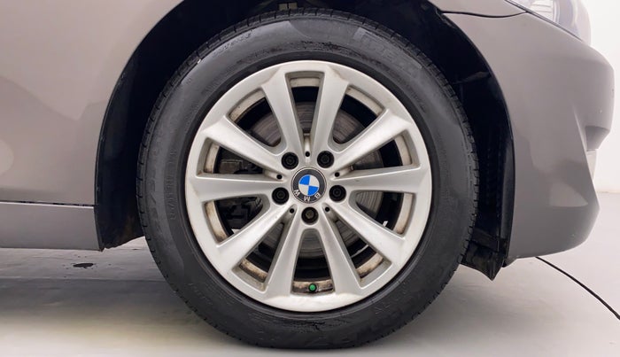 2013 BMW 5 Series 520D LUXURY LINE, Diesel, Automatic, 83,591 km, Right Front Wheel