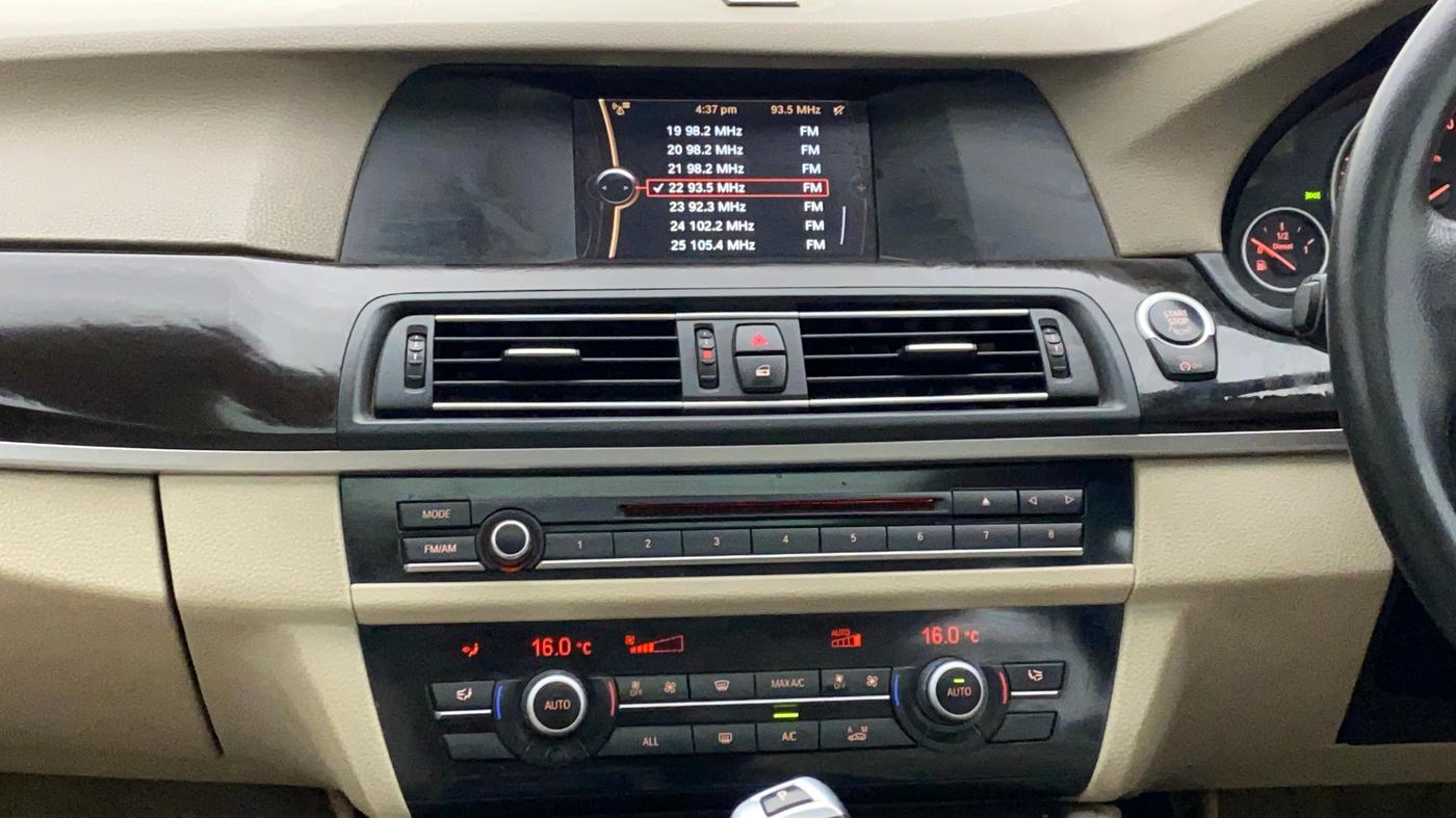 2013 BMW 5 Series 520D LUXURY LINE, Diesel, Automatic, 83,591 km, Air Conditioner