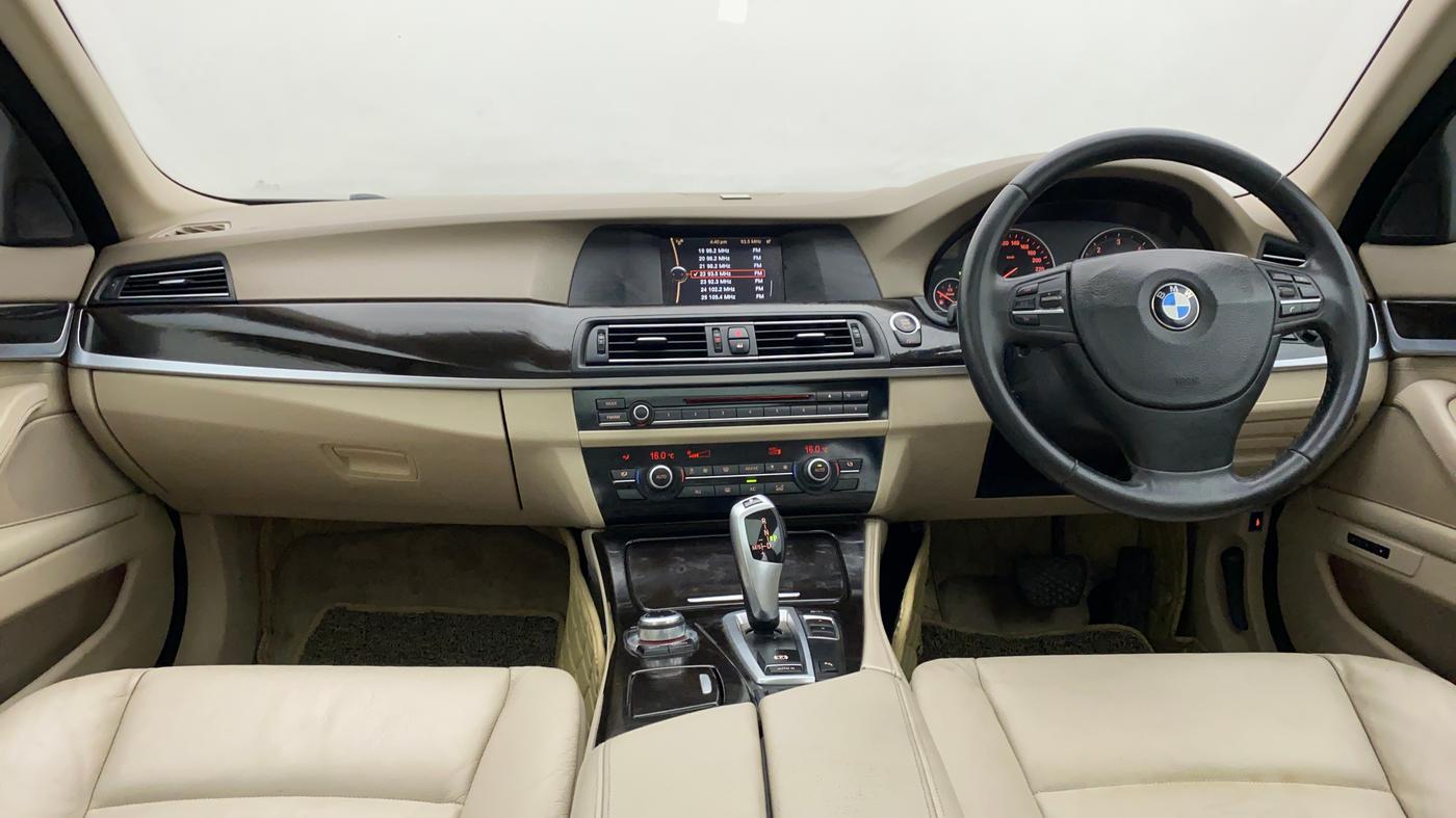 2013 BMW 5 Series 520D LUXURY LINE, Diesel, Automatic, 83,591 km, Dashboard