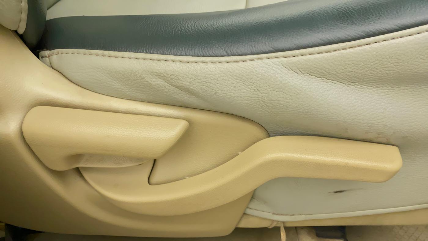 2014 Honda Amaze 1.2L I-VTEC S AT, Petrol, Automatic, 53,558 km, Driver Side Adjustment Panel