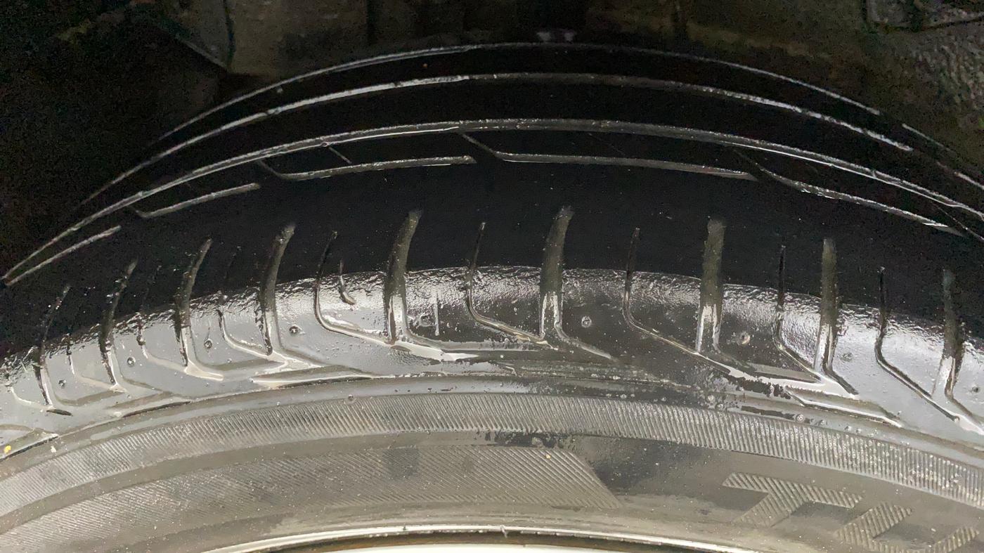 2019 Tata NEXON XMA PETROL, Petrol, Automatic, 59,383 km, Right Rear Tyre Tread
