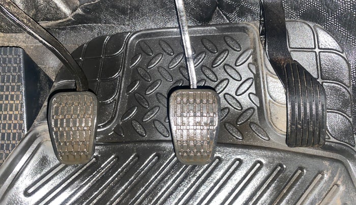 2022 Tata PUNCH CREATIVE  1.2 RTN DUAL TONE, Petrol, Manual, 9,655 km, Pedals