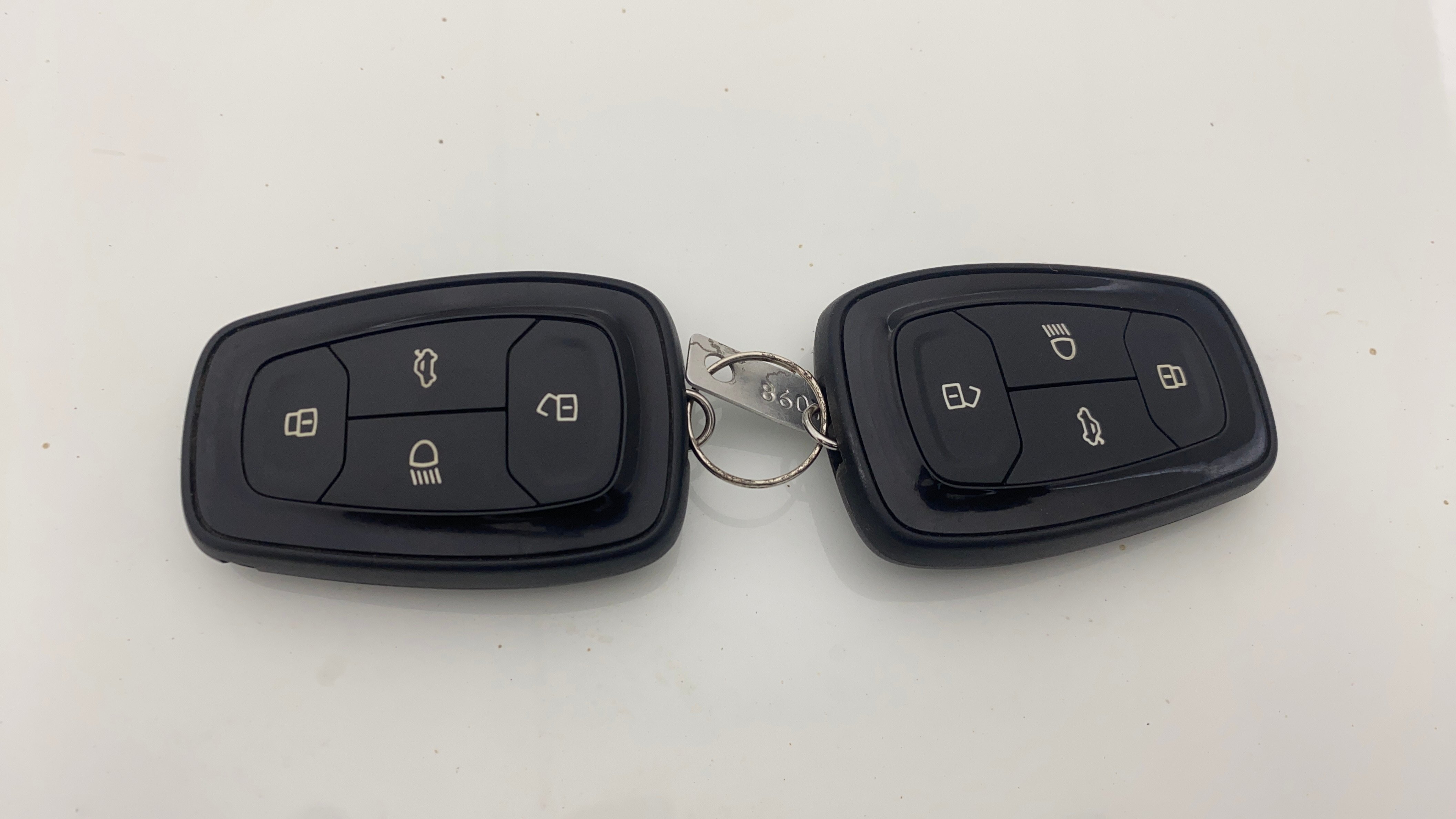 camera-Key-Close-Up