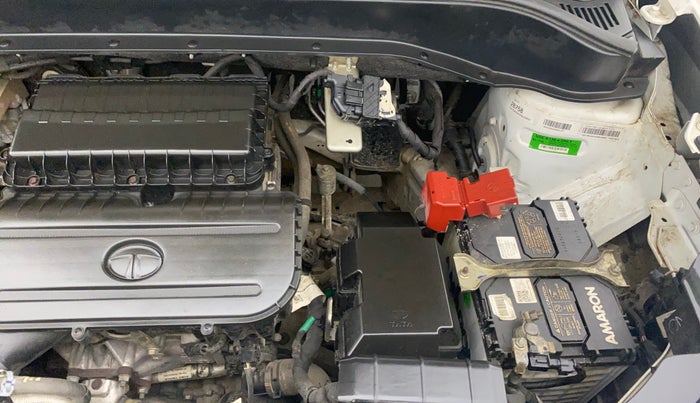 2022 Tata PUNCH CREATIVE  1.2 RTN DUAL TONE, Petrol, Manual, 9,655 km, Engine View - Left