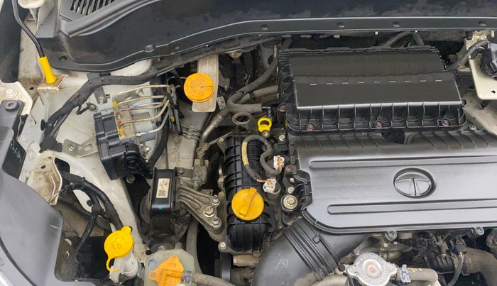 2022 Tata PUNCH CREATIVE  1.2 RTN DUAL TONE, Petrol, Manual, 9,655 km, Engine View - Right