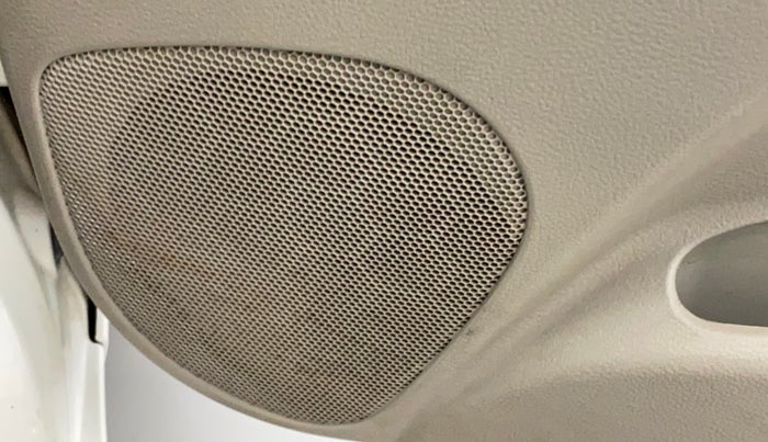 2015 Maruti Celerio VXI AMT, Petrol, Automatic, 55,878 km, Infotainment system - Front speakers missing / not working