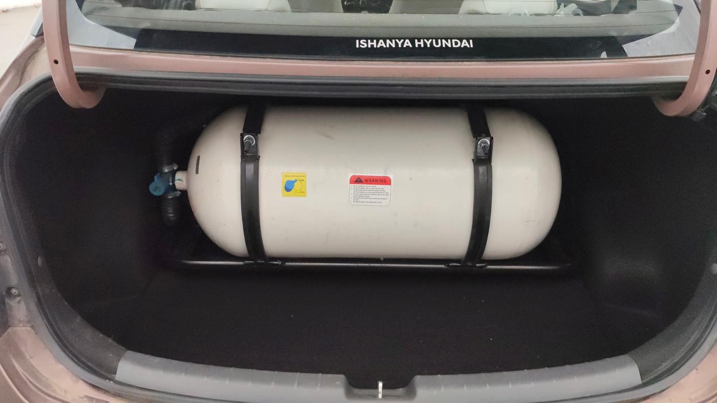 2022 Hyundai AURA S 1.2 CNG, CNG, Manual, 12,695 km, Boot Inside