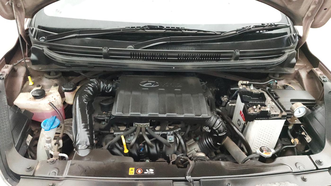 2022 Hyundai AURA S 1.2 CNG, CNG, Manual, 12,695 km, Engine View