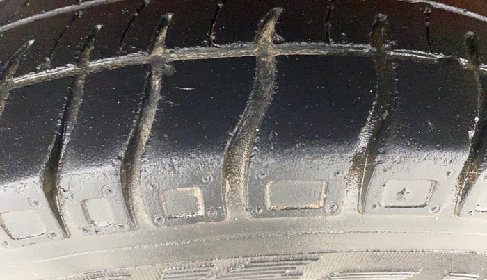 2018 Maruti Alto 800 LXI, Petrol, Manual, 33,753 km, Right Rear Tyre Tread