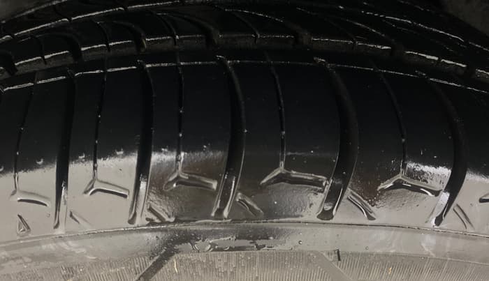 2019 Ford FREESTYLE TITANIUM PLUS 1.2 PETROL, Petrol, Manual, 46,828 km, Right Rear Tyre Tread