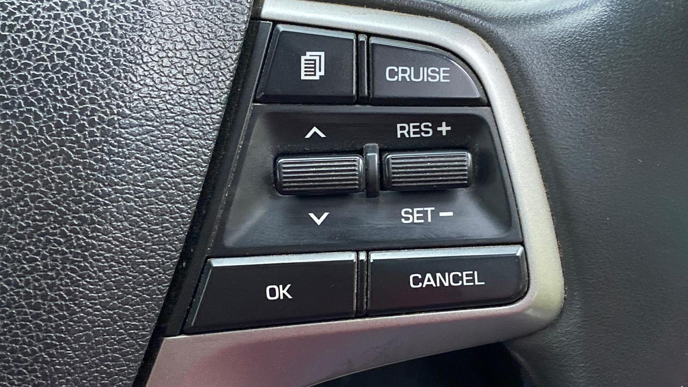2018 Hyundai Verna 1.6 SX VTVT (O), Petrol, Manual, 33,444 km, Cruise Control