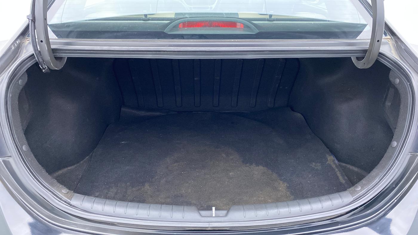 2018 Hyundai Verna 1.6 SX VTVT (O), Petrol, Manual, 33,444 km, Boot Inside View