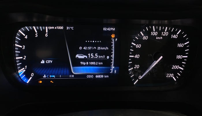 2021 Tata ALTROZ XZ DIESEL, Diesel, Manual, 66,835 km, Odometer Image