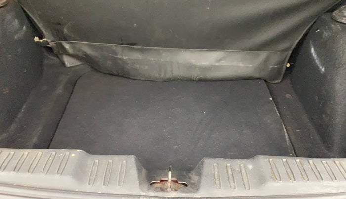 2021 Tata ALTROZ XZ DIESEL, Diesel, Manual, 66,835 km, Boot Inside