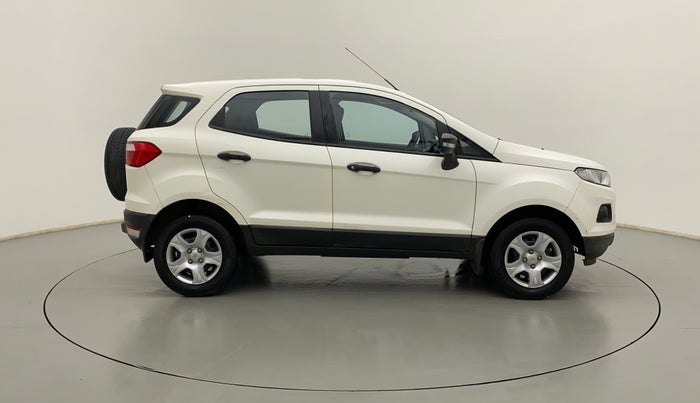 2015 Ford Ecosport TITANIUM 1.5L PETROL, Petrol, Manual, 35,133 km, Right Side View