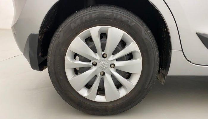 2016 Maruti Baleno DELTA PETROL 1.2, Petrol, Manual, 28,740 km, Right Rear Wheel