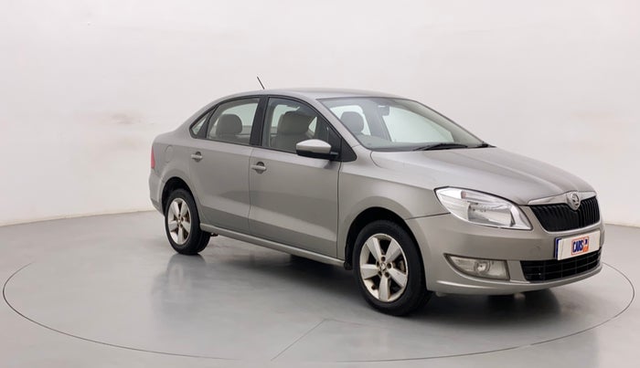 2015 Skoda Rapid AMBITION 1.6 MPI MT, Petrol, Manual, 1,16,847 km, Right Front Diagonal