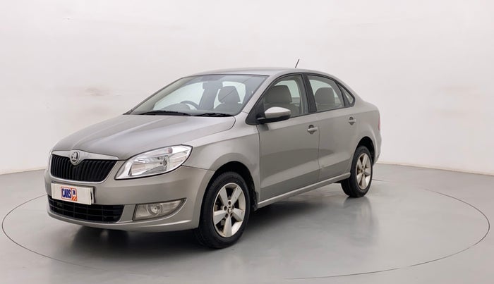 2015 Skoda Rapid AMBITION 1.6 MPI MT, Petrol, Manual, 1,16,847 km, Left Front Diagonal