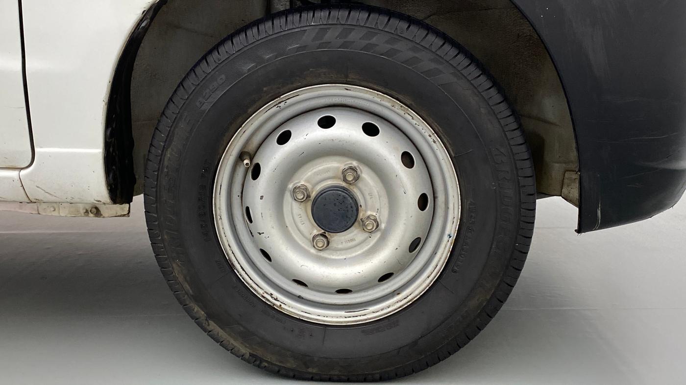 2011 Maruti Alto LXI, Petrol, Manual, 78,639 km, Right Front Wheel