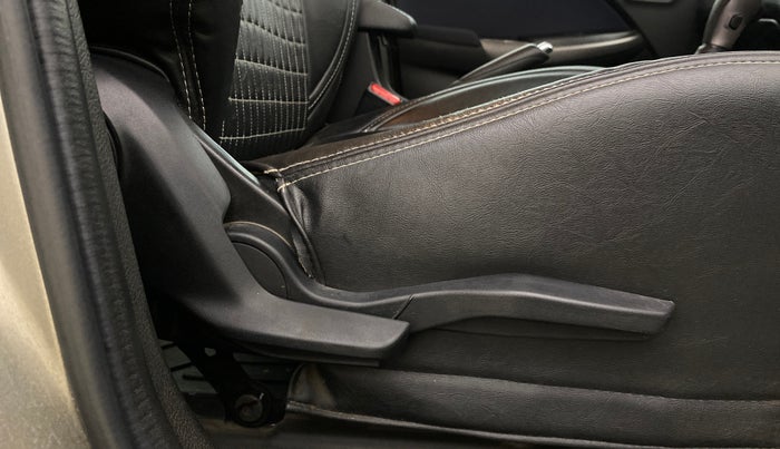 2019 Maruti Baleno ALPHA CVT PETROL 1.2, Petrol, Automatic, 90,654 km, Driver Side Adjustment Panel