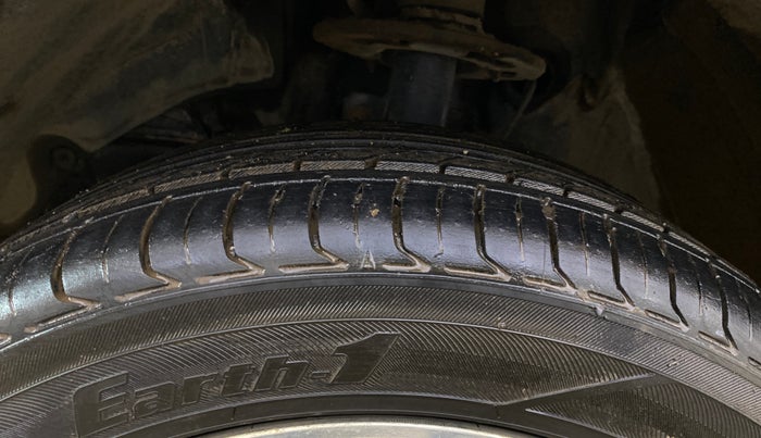 2019 Maruti Baleno ALPHA CVT PETROL 1.2, Petrol, Automatic, 90,654 km, Left Front Tyre Tread