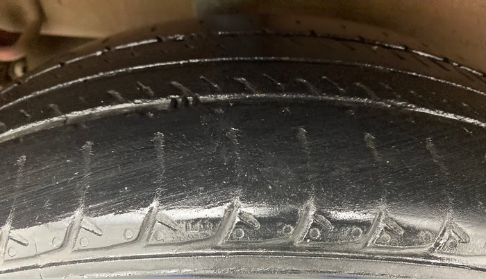 2018 Maruti Celerio ZXI D, Petrol, Manual, 41,594 km, Right Rear Tyre Tread