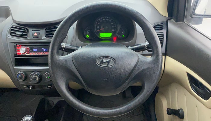 2015 Hyundai Eon D-LITE+, Petrol, Manual, 41,977 km, Steering Wheel Close Up