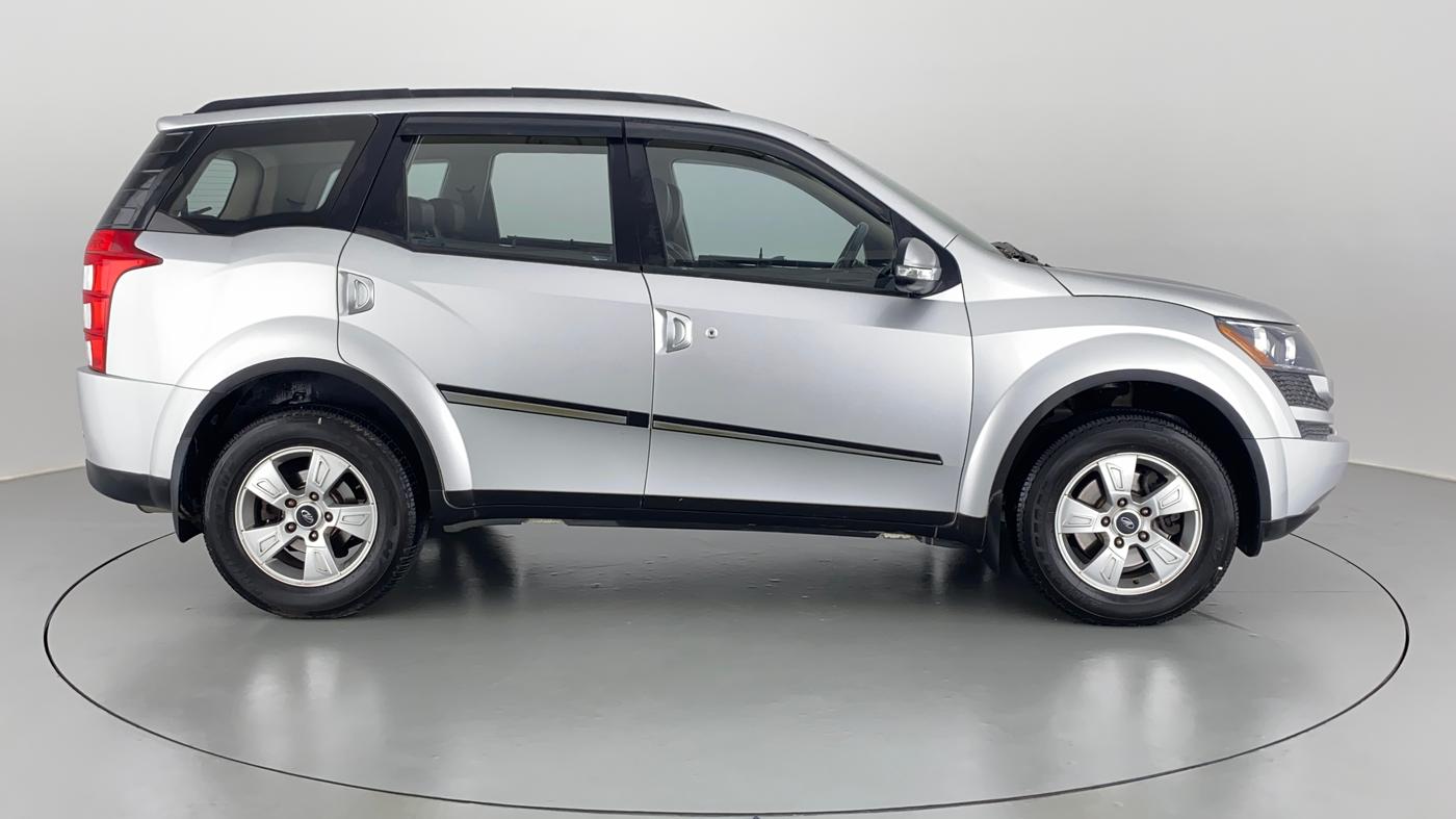 2014 Mahindra XUV500 W8 FWD, Diesel, Manual, 90,908 km, Right Side View