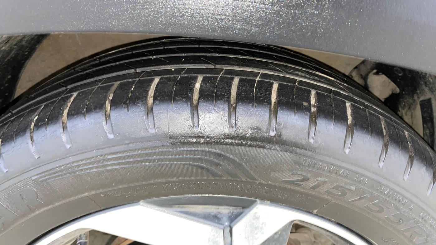 2022 Hyundai ALCAZAR PLATINUM(O) 6STR 1.5 AT, Diesel, Automatic, 78,426 km, Right Front Tyre Tread