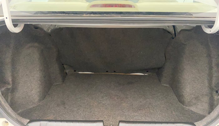 2024 Honda Amaze 1.2L I-VTEC VX CVT, Petrol, Automatic, 18,377 km, Boot Inside