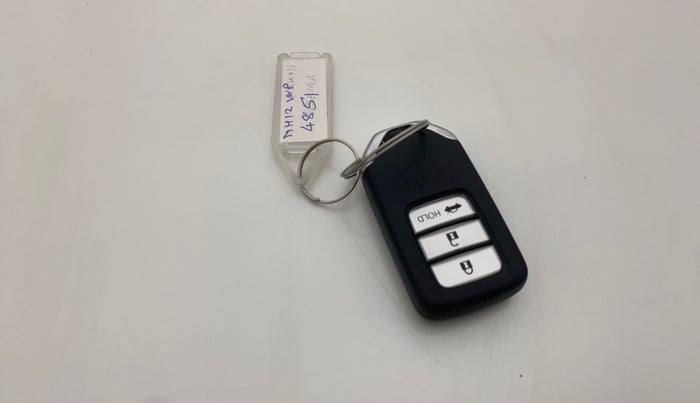 2024 Honda Amaze 1.2L I-VTEC VX CVT, Petrol, Automatic, 18,377 km, Key Close Up